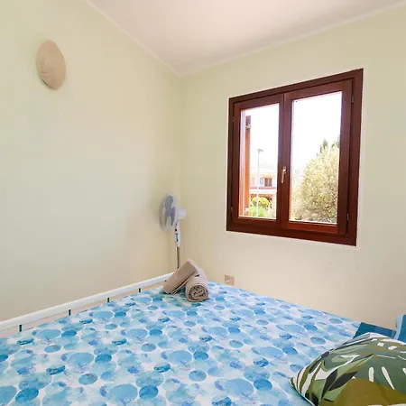 Sea View - Cozy With Parking Space