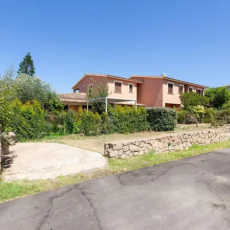 Sea View - Cozy With Parking Space Apartment San Teodoro (Sardinia)